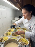 Notre zone d'activité pour ce service Organiser un brunch professionnel avec traiteur proposant des mets chauds et sucrés-salés en livraison à Villefranche-sur-Saône 69400 dans le Beaujolais proche de Belleville-en-Beaujolais 69220