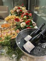 Notre zone d'activité pour ce service Trouver un traiteur sur mesure pour un baptême avec buffet froid et chaud à domicile à Dardilly dans les Monts d'Or près de Caluire-et-Cuire 69300 dans le Rhône